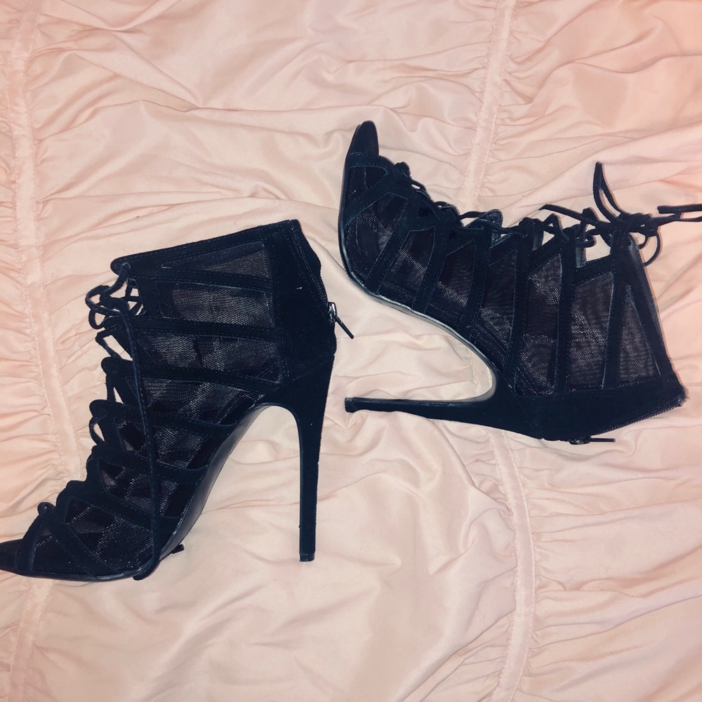 Steve Madden lace up heels